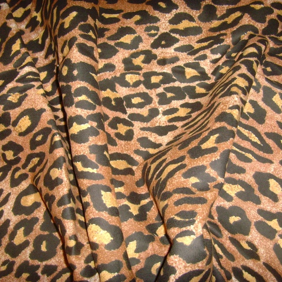 Leopard Print Flannel Fabric/2 Yards and 6 Inches - Picture 2 of 8